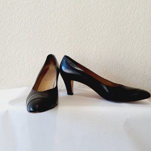 Ferragamo Vintage Pumps
